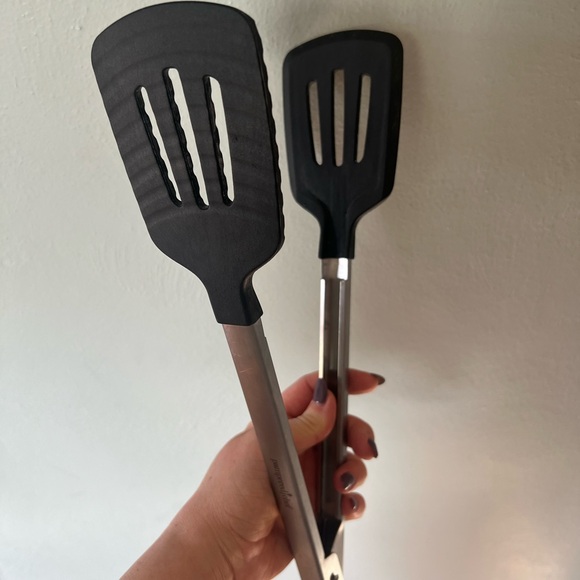 Pampered Chef Spatula Tongs - Picture 7 of 10